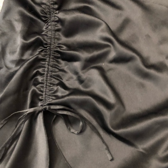 Armani Exchange satin skirt - Picture 4 of 6